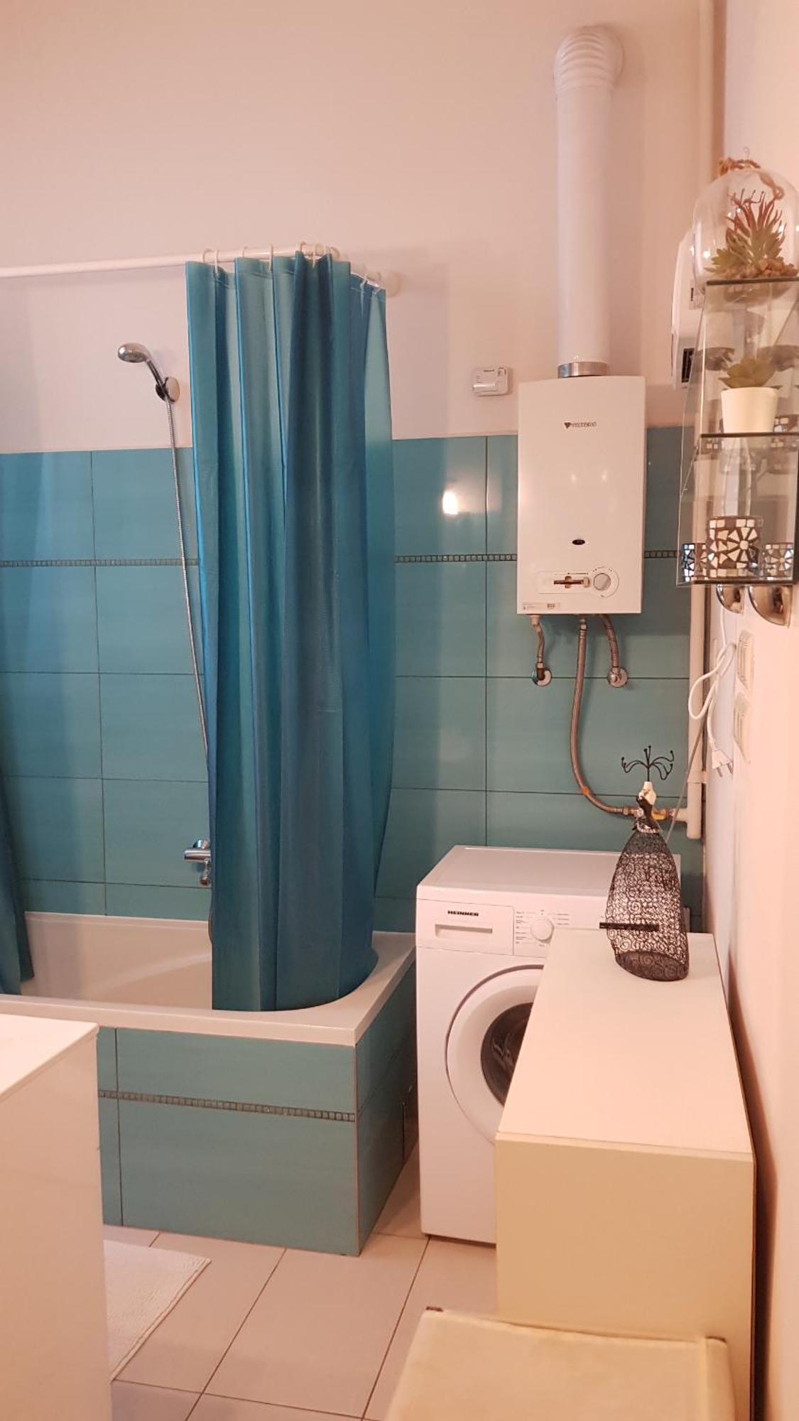 Center Royalty Apartment Budapest Luaran gambar